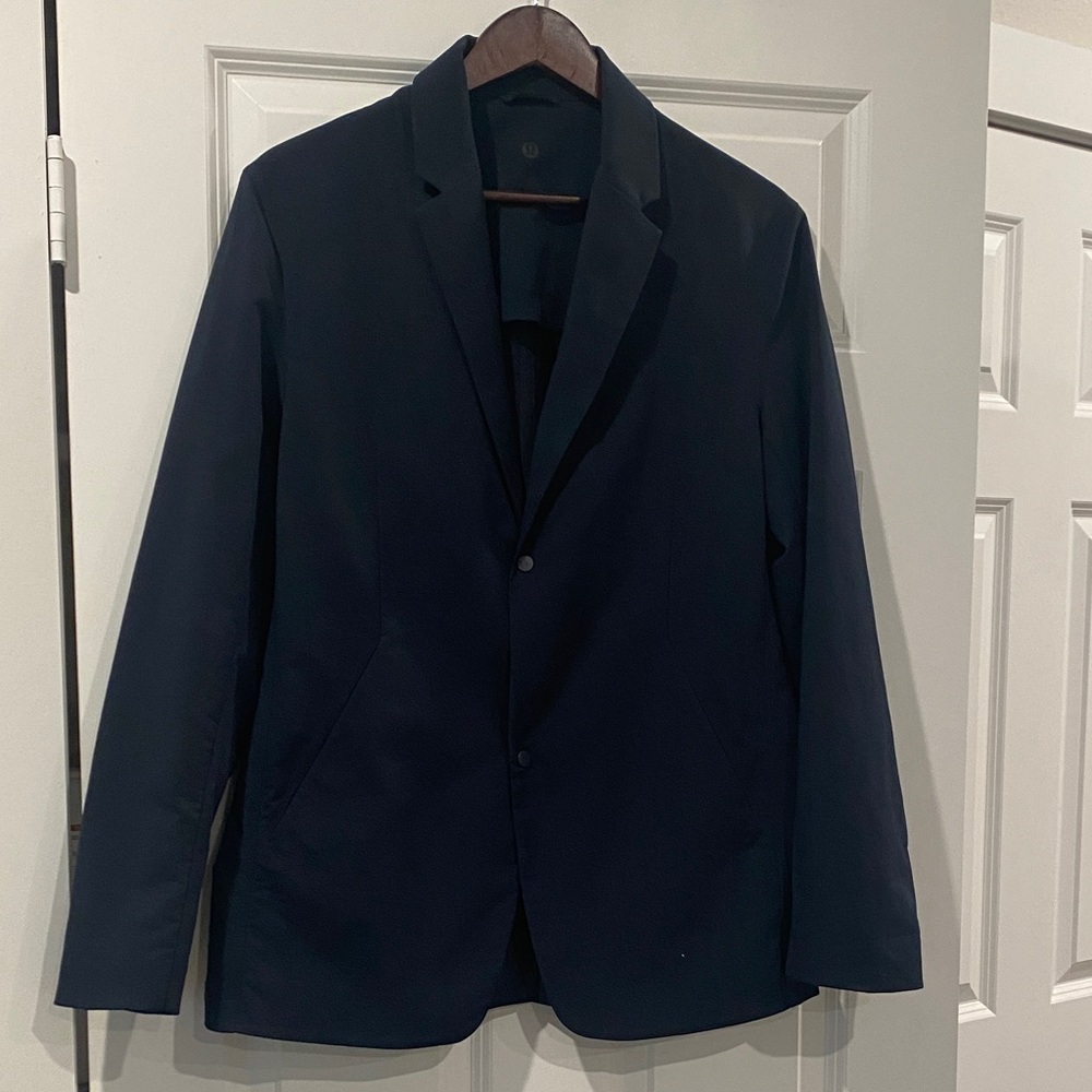 Lululemon                               Medium Classic Navy Men's Blazer